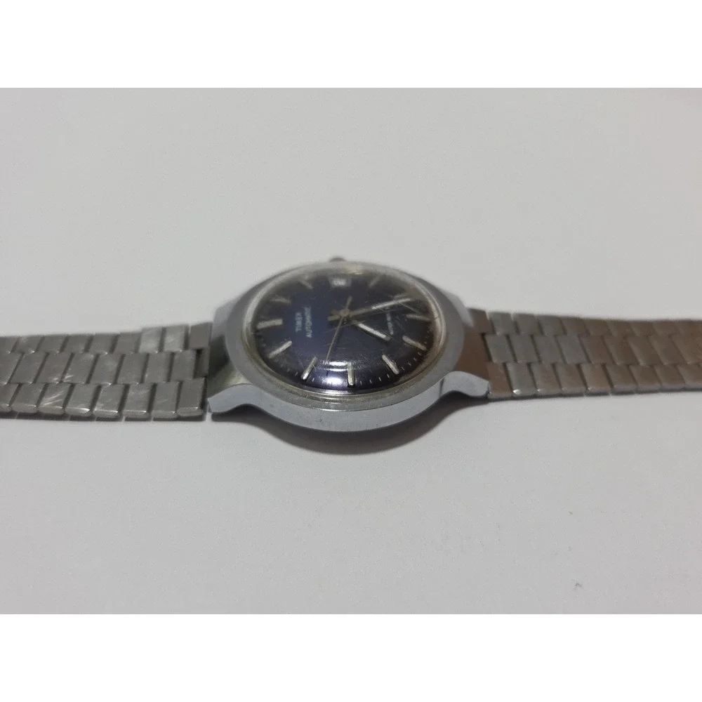TIMEX 1975 AUTOMATIC 10879 COLLECTBLE Works Stainless Steel Band Vintage